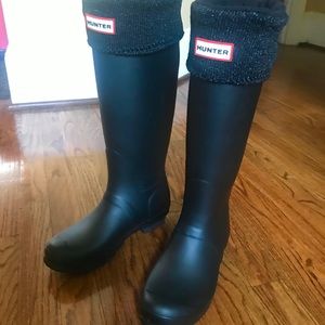 Black tall Hunter Rain Boots with sock insoles